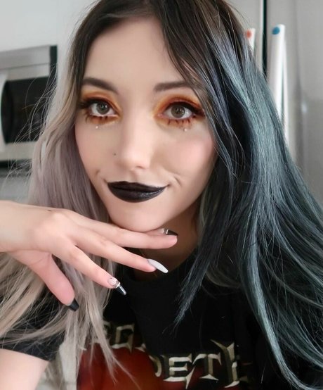 Photo nue de fuite OnlyFans de Moonstreuxx
