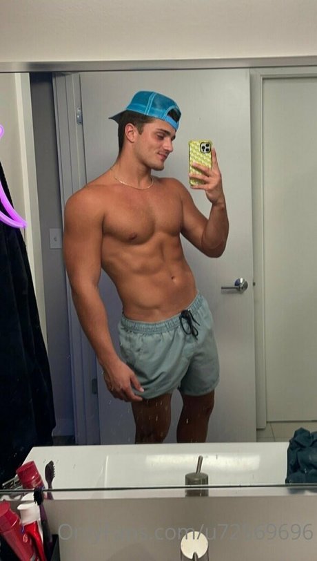 Photo nue de fuite OnlyFans de Jfit98