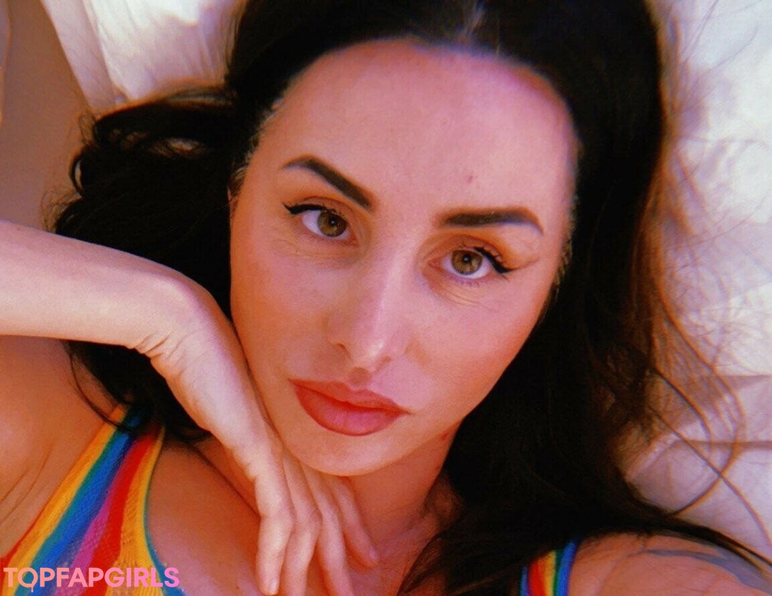 Photo nue de fuite OnlyFans de La Mala Rodriguez #254 Photo nue de fuite OnlyFans de La Mala Rodriguez #254