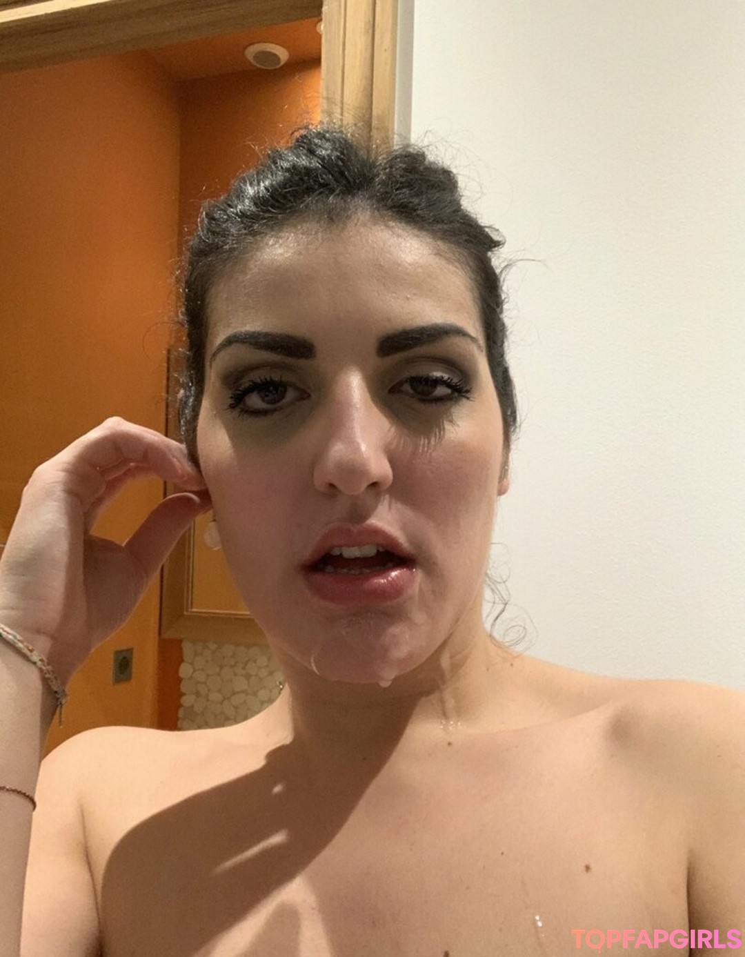 Photo nue de fuite OnlyFans de Laure Zecchi #9 Photo nue de fuite OnlyFans de Laure Zecchi #9