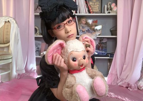 Eri Kitami