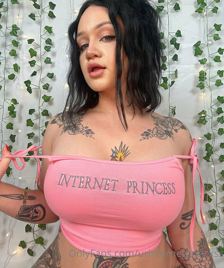 Urinternetprincxss