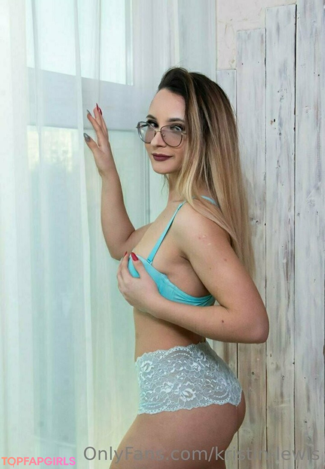 Photo nue de fuite OnlyFans de Kristinlewis #29 Photo nue de fuite OnlyFans de Kristinlewis #29
