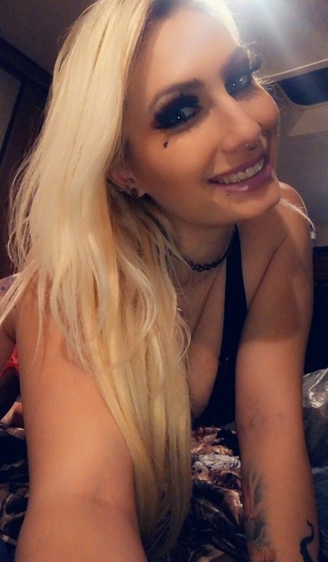 Photo nue de fuite OnlyFans de Cherryrayxx