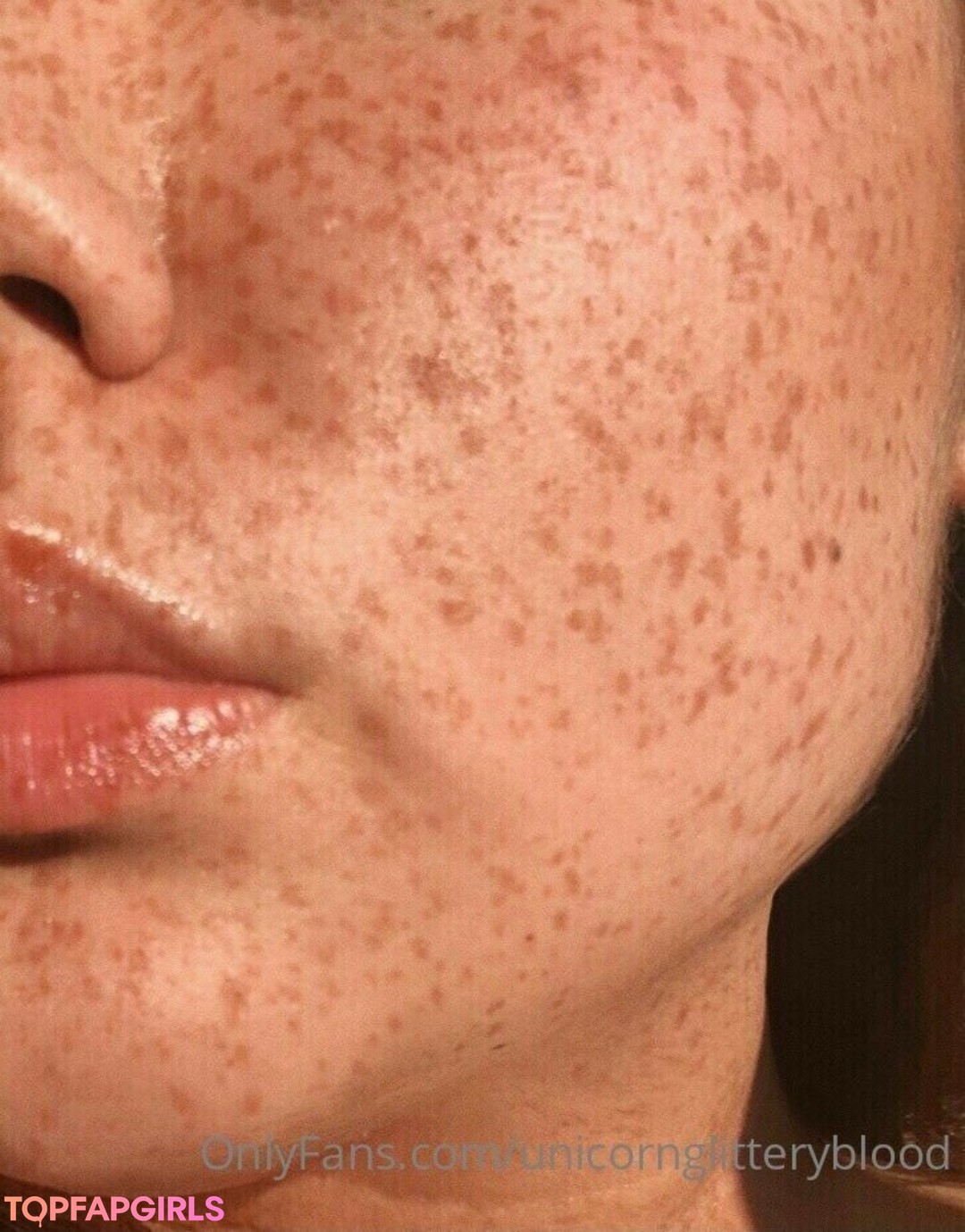 Photo nue de fuite OnlyFans de Unicornglitteryblood #147 Photo nue de fuite OnlyFans de Unicornglitteryblood #147