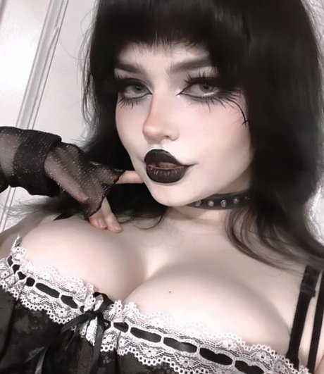 Queen Nephilim Photo nue de fuite OnlyFans de Queen Nephilim #22
