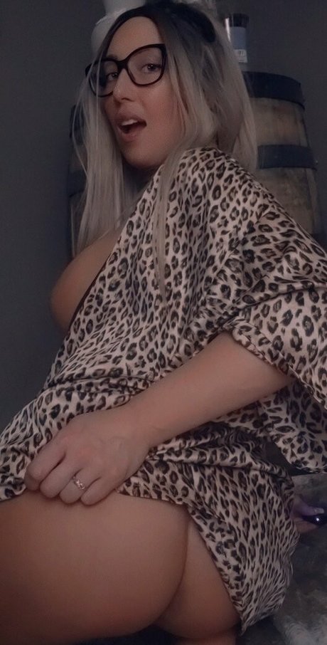 @laycee