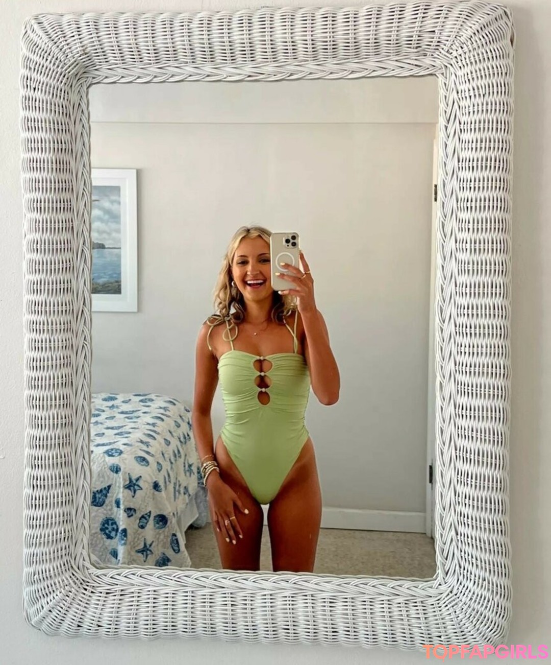 Photo nue de fuite OnlyFans de Mckenzie Morgan #34 Photo nue de fuite OnlyFans de Mckenzie Morgan #34