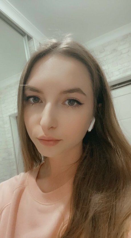 Photo nue de fuite OnlyFans de Mimeowa