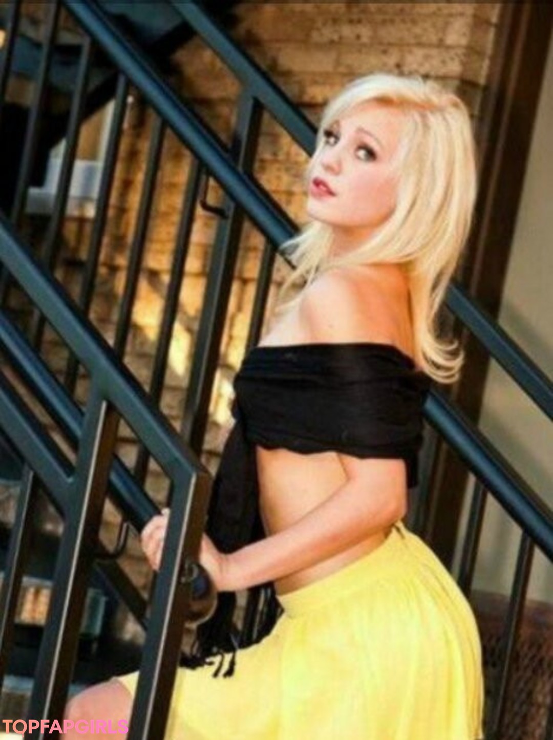 Photo nue de fuite OnlyFans de Sydney Spies #1 Photo nue de fuite OnlyFans de Sydney Spies #1