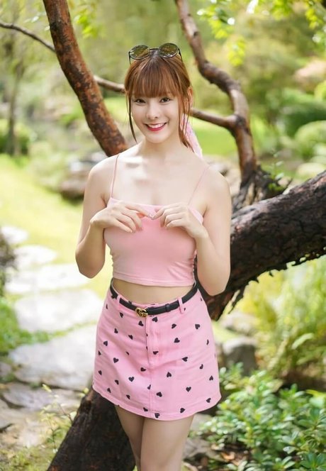 Beeko Pinknavy