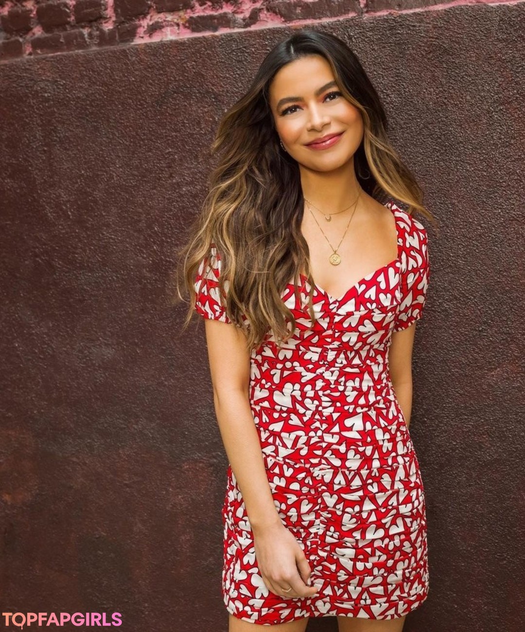 Photo nue de fuite OnlyFans de Miranda Cosgrove #6 Photo nue de fuite OnlyFans de Miranda Cosgrove #6