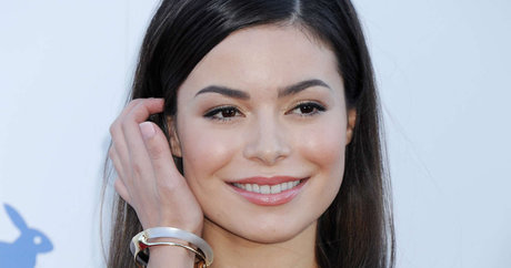 Photo nue de fuite OnlyFans de Miranda Cosgrove