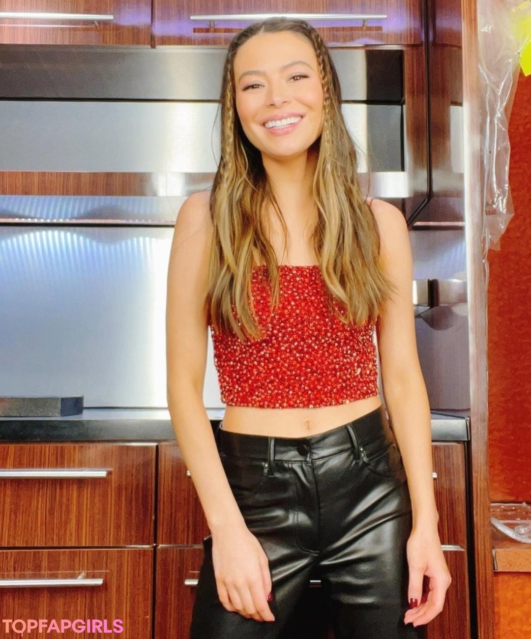 Photo nue de fuite OnlyFans de Miranda Cosgrove #78 Photo nue de fuite OnlyFans de Miranda Cosgrove #78