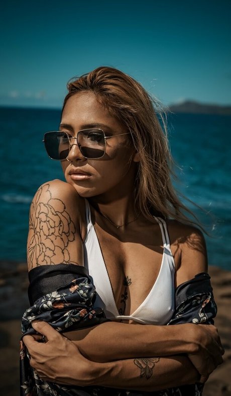 Photo nue de fuite OnlyFans de Lostinthoughtz