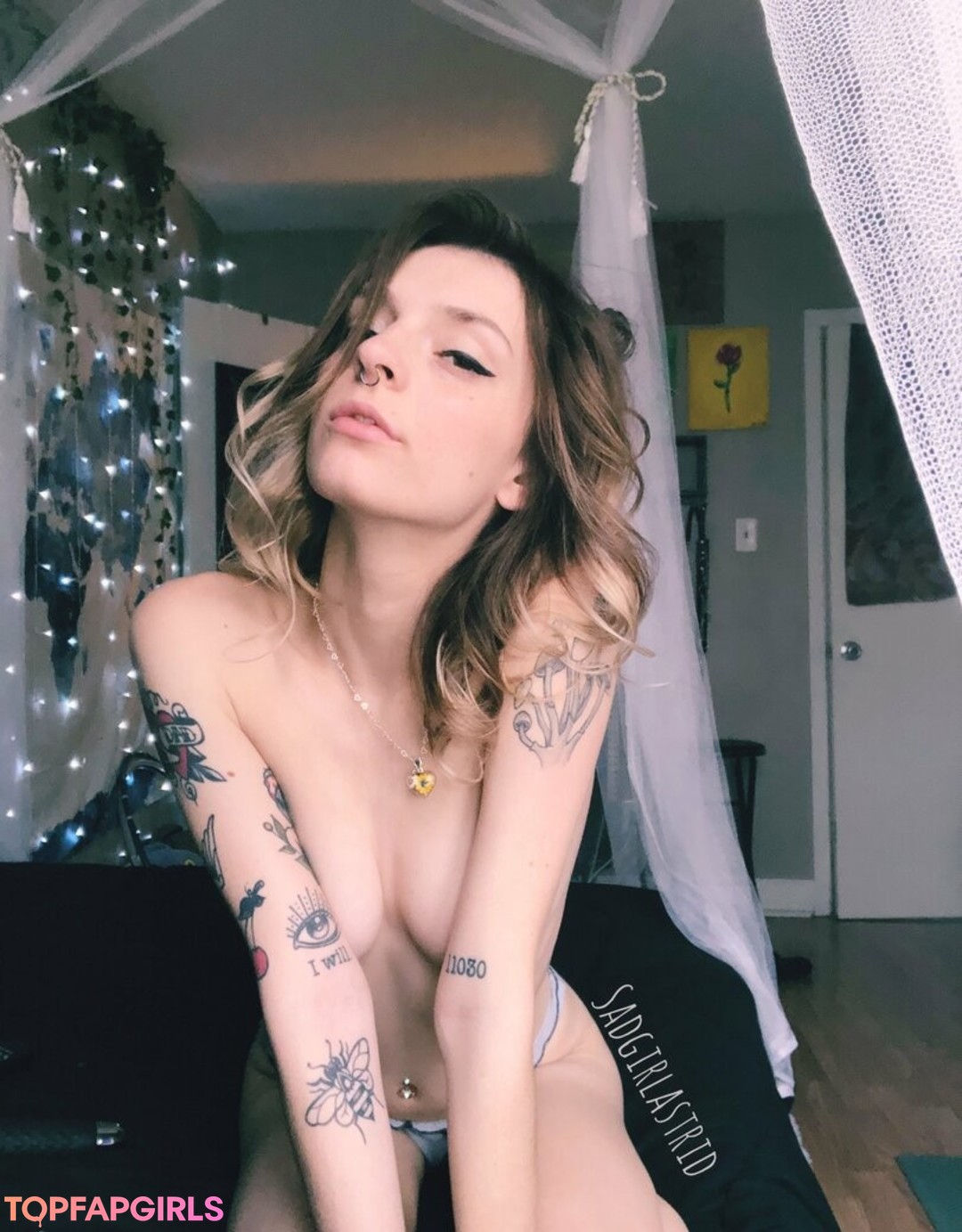 Photo nue de fuite OnlyFans de Sadgirlastridsfree #38 Photo nue de fuite OnlyFans de Sadgirlastridsfree #38