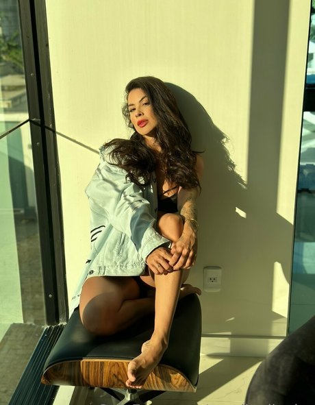 Photo nue de fuite OnlyFans de Camilaoliveira