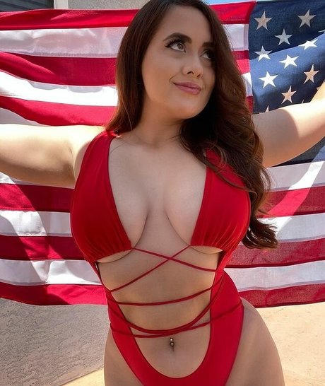 Veronica Rose