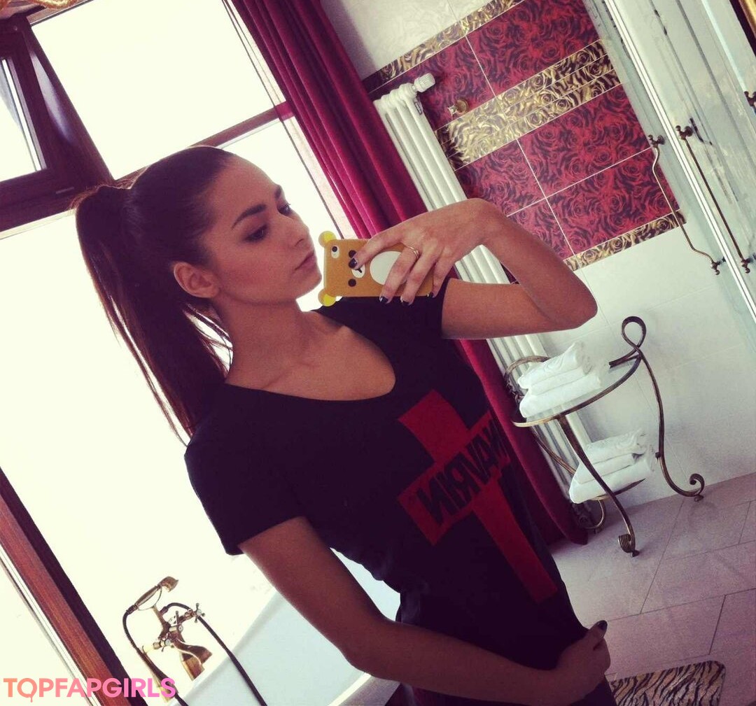 Photo nue de fuite OnlyFans de Helga Lovekaty #1386