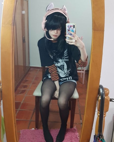 Kiki Glitter Cosplay