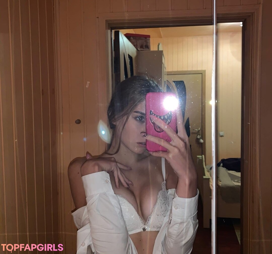 Photo nue de fuite OnlyFans de Diana Volynets #92 Photo nue de fuite OnlyFans de Diana Volynets #92