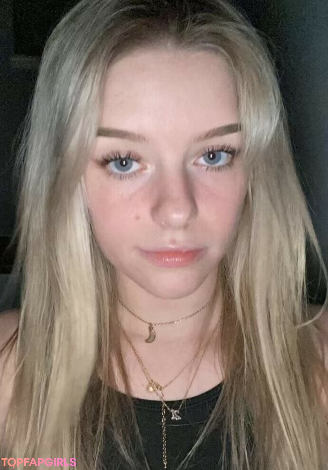 Photo nue de fuite OnlyFans de Naomiskyex #24 Photo nue de fuite OnlyFans de Naomiskyex #24