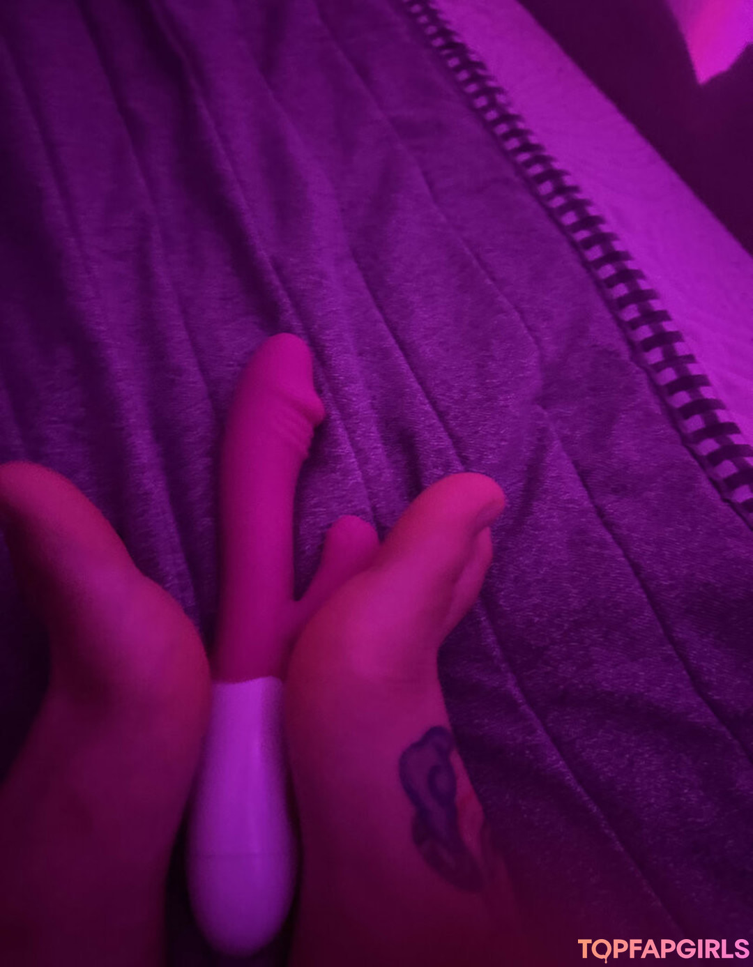 Photo nue de fuite OnlyFans de Jeeiqueen #27 Photo nue de fuite OnlyFans de Jeeiqueen #27