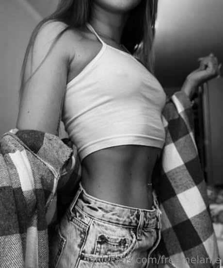 Photo nue de fuite OnlyFans de Freemelanie
