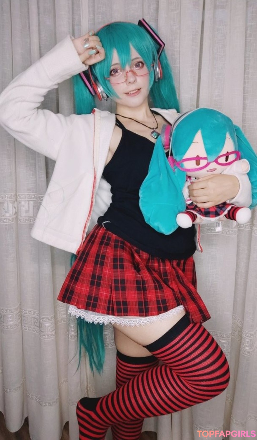 Photo nue de fuite OnlyFans de Saya Scarlet #17 Photo nue de fuite OnlyFans de Saya Scarlet #17
