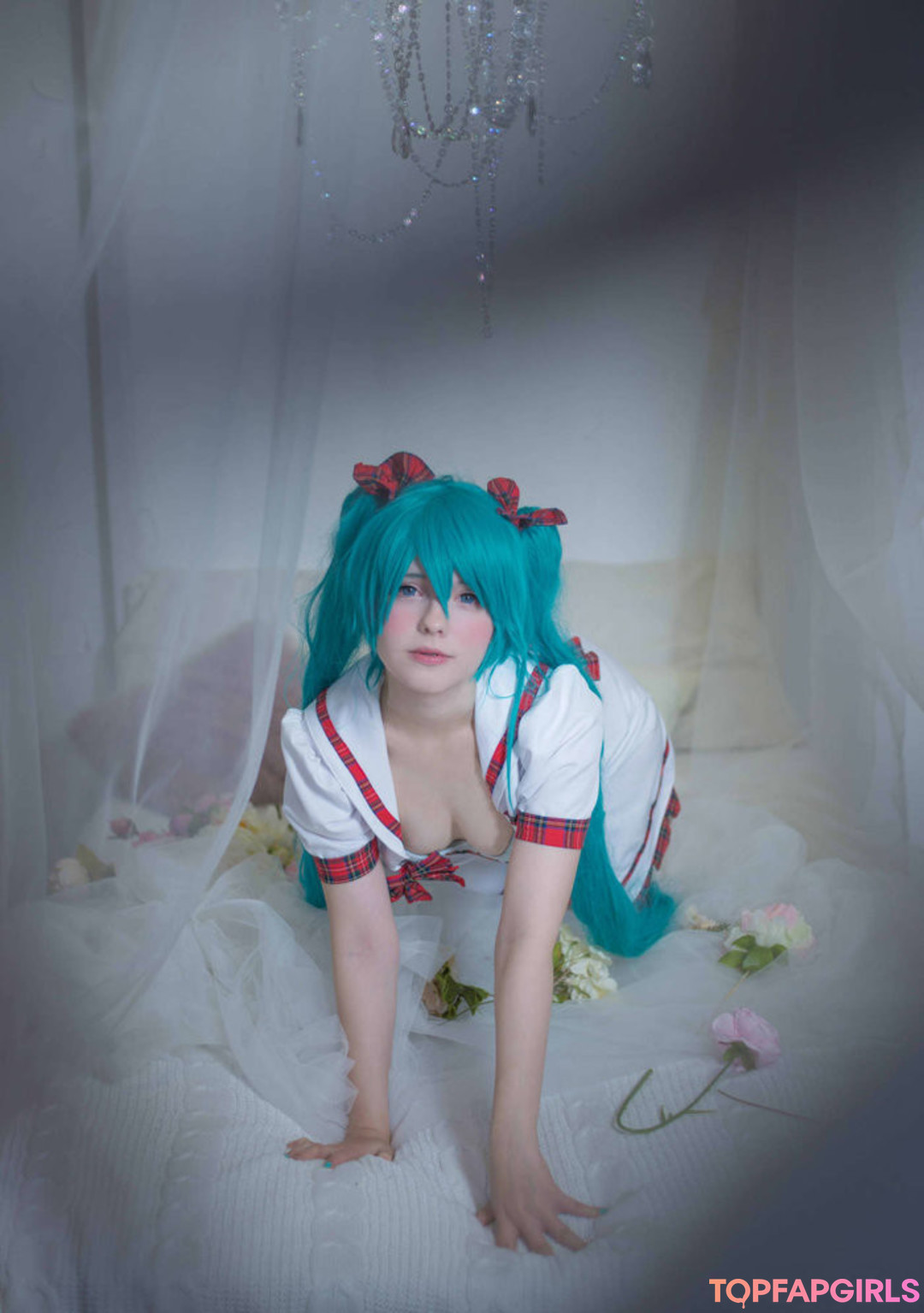 Photo nue de fuite OnlyFans de Saya Scarlet #2 Photo nue de fuite OnlyFans de Saya Scarlet #2