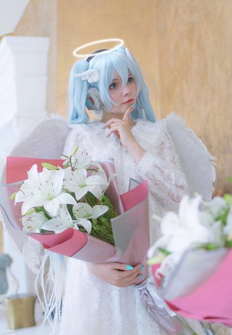 Saya Scarlet