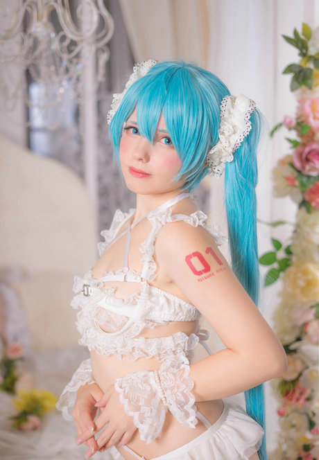Saya Scarlet