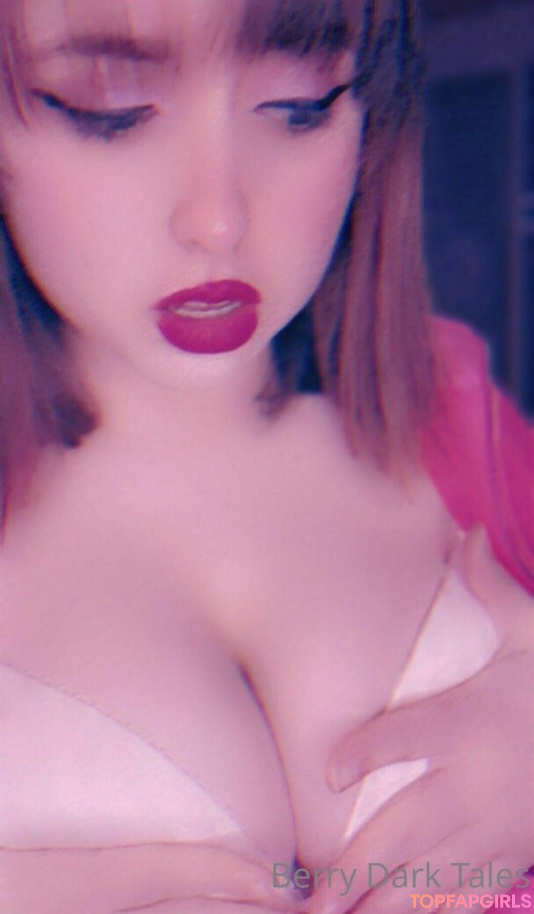 Photo nue de fuite OnlyFans de Berrydarktales #10 Photo nue de fuite OnlyFans de Berrydarktales #10