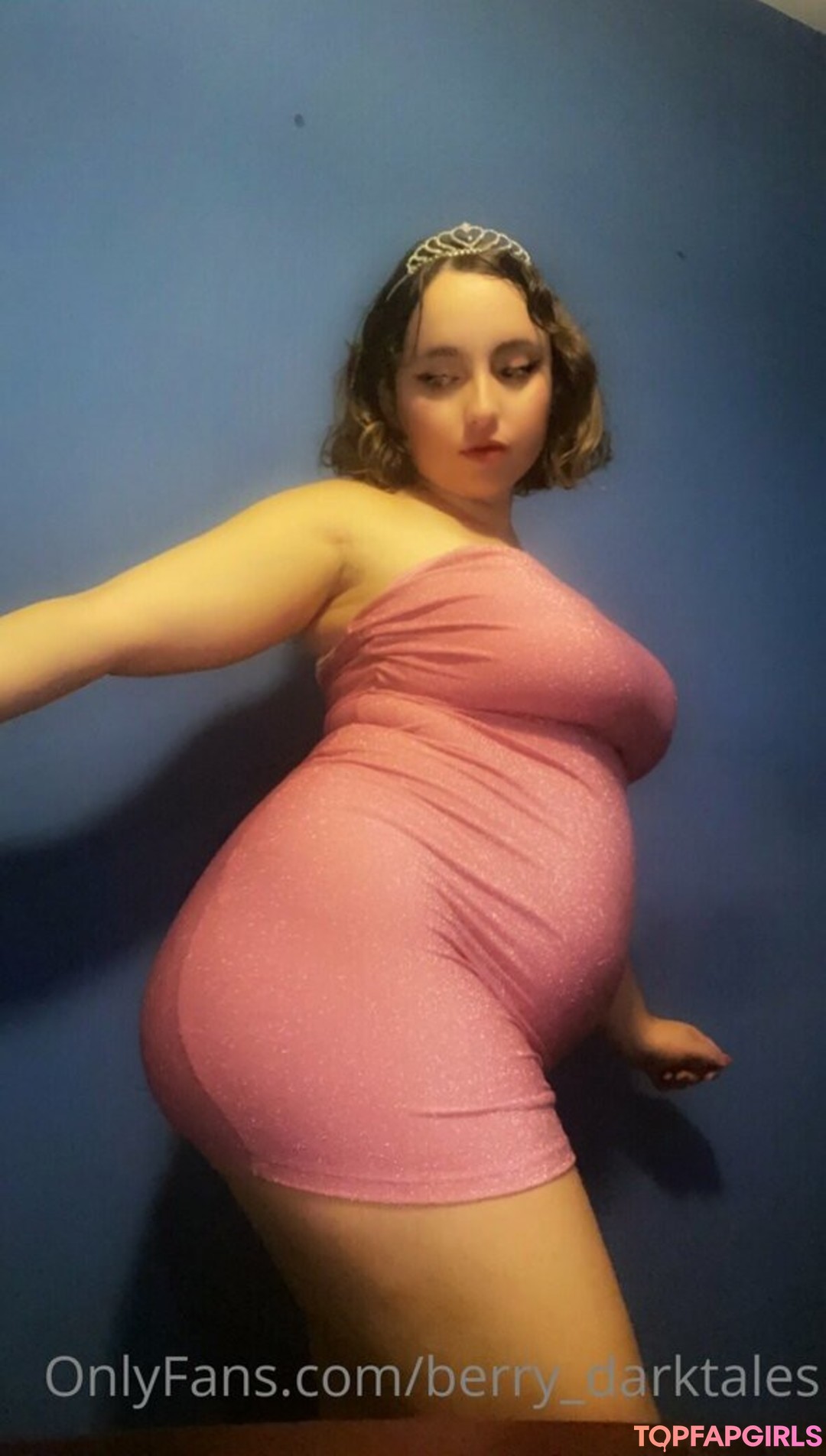 Photo nue de fuite OnlyFans de Berrydarktales #19 Photo nue de fuite OnlyFans de Berrydarktales #19