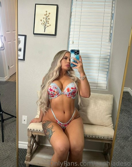 Photo nue de fuite OnlyFans de Sophiadeso