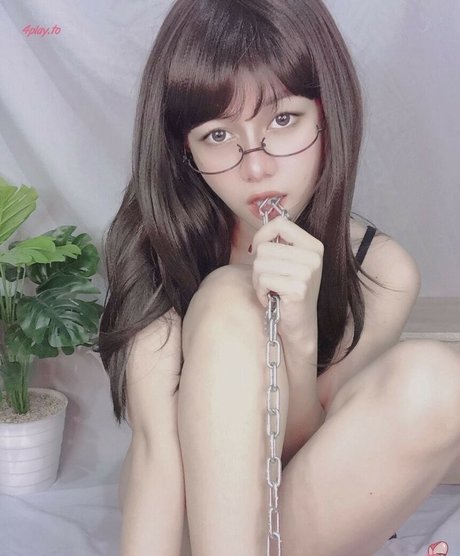 Violet Airis