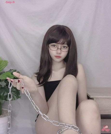 Violet Airis