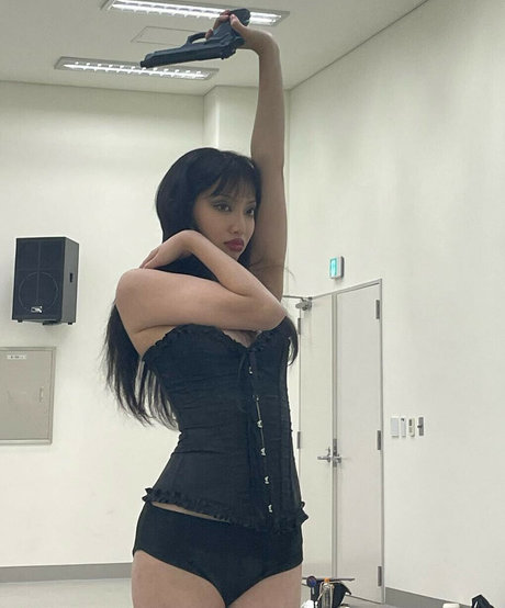 Yujin