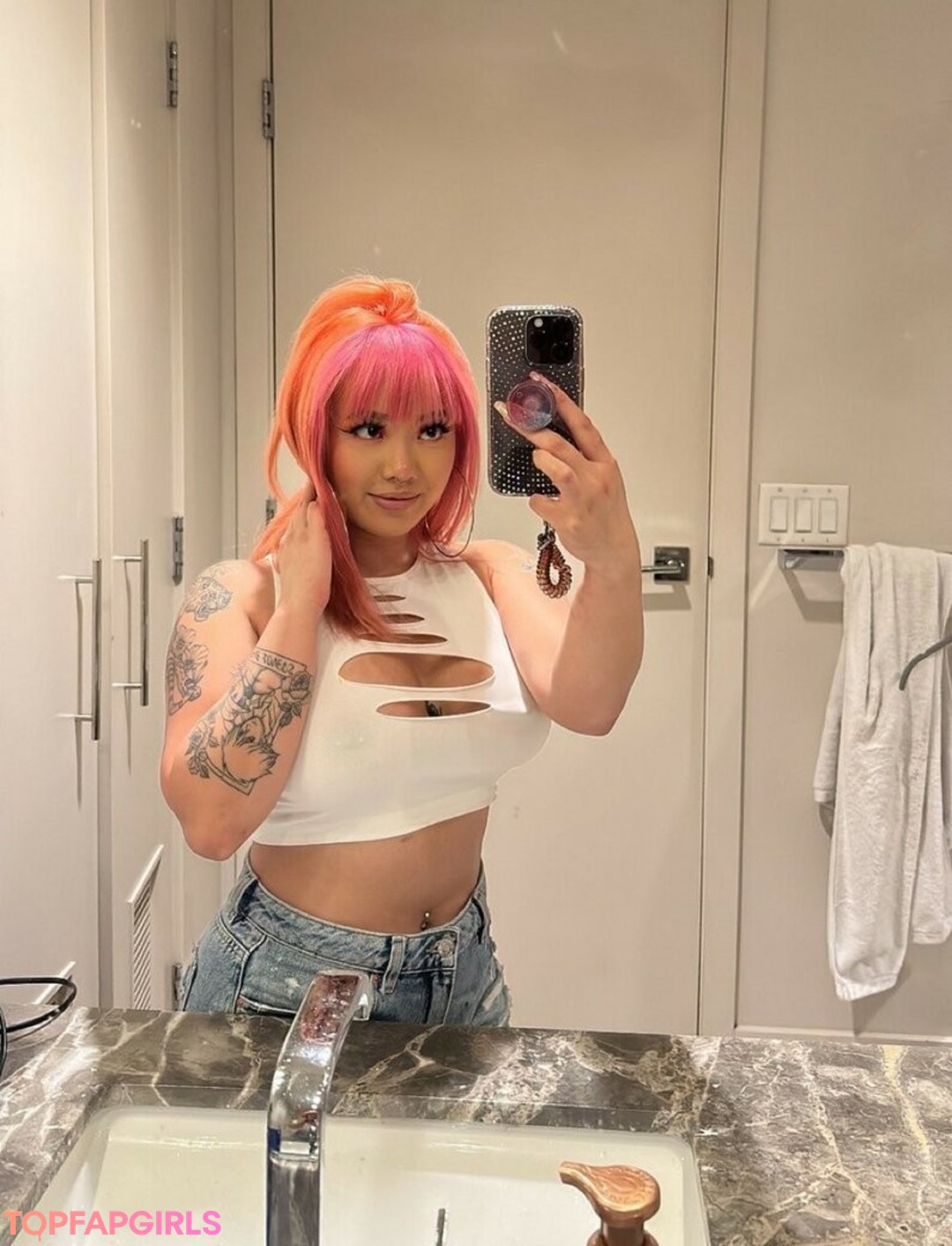 Photo nue de fuite OnlyFans de Edmthotiana #42 Photo nue de fuite OnlyFans de Edmthotiana #42