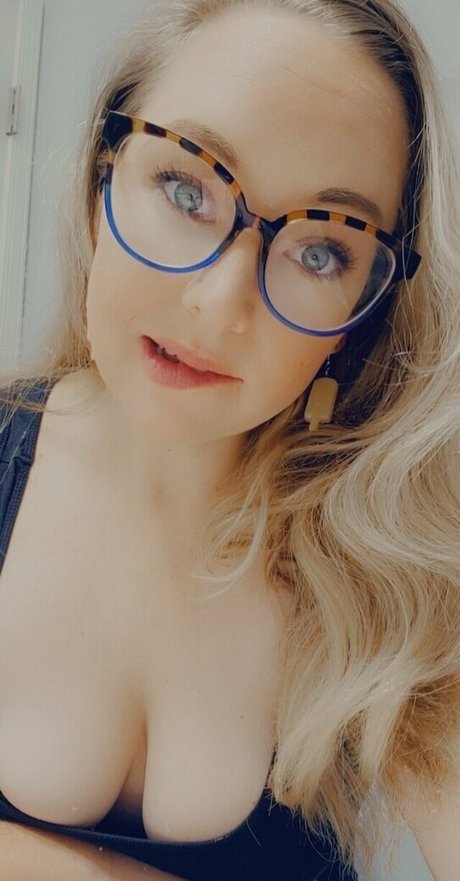 Photo nue de fuite OnlyFans de Marymoonkat