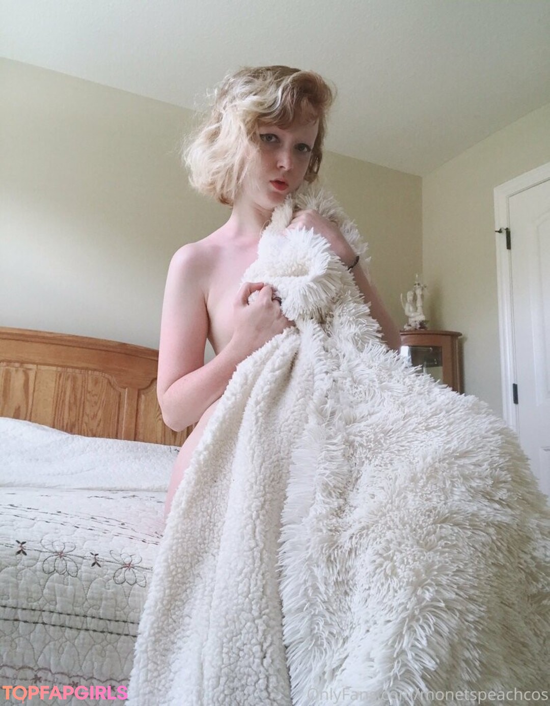 Photo nue de fuite OnlyFans de Honeybunnycos #43 Photo nue de fuite OnlyFans de Honeybunnycos #43