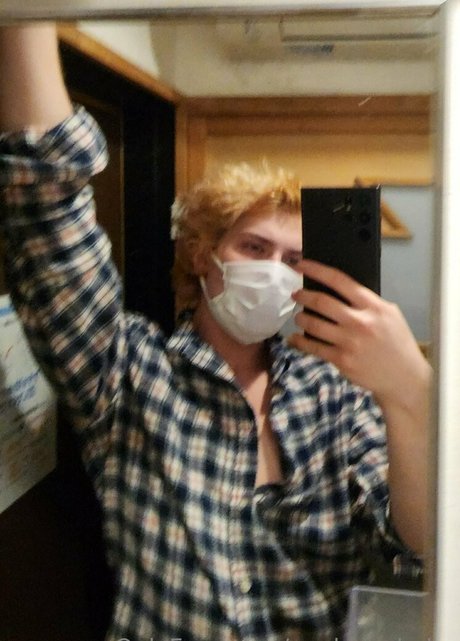 Photo nue de fuite OnlyFans de Noahwaybabe