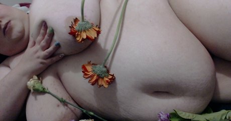 Photo nue de fuite OnlyFans de Laladelilah