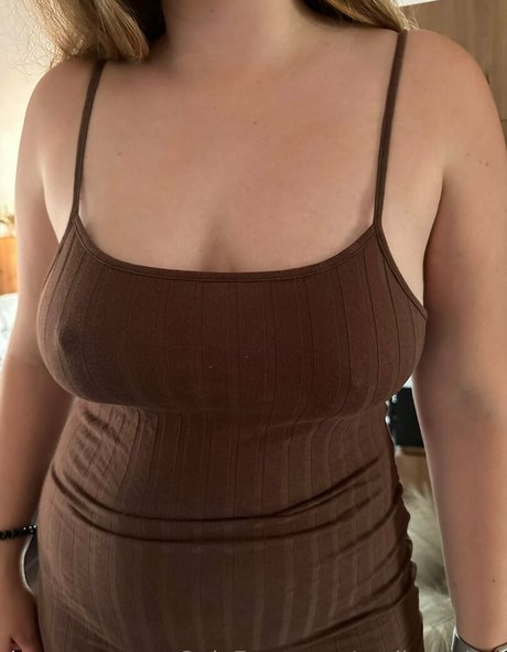 Photo nue de fuite OnlyFans de Molly Archer