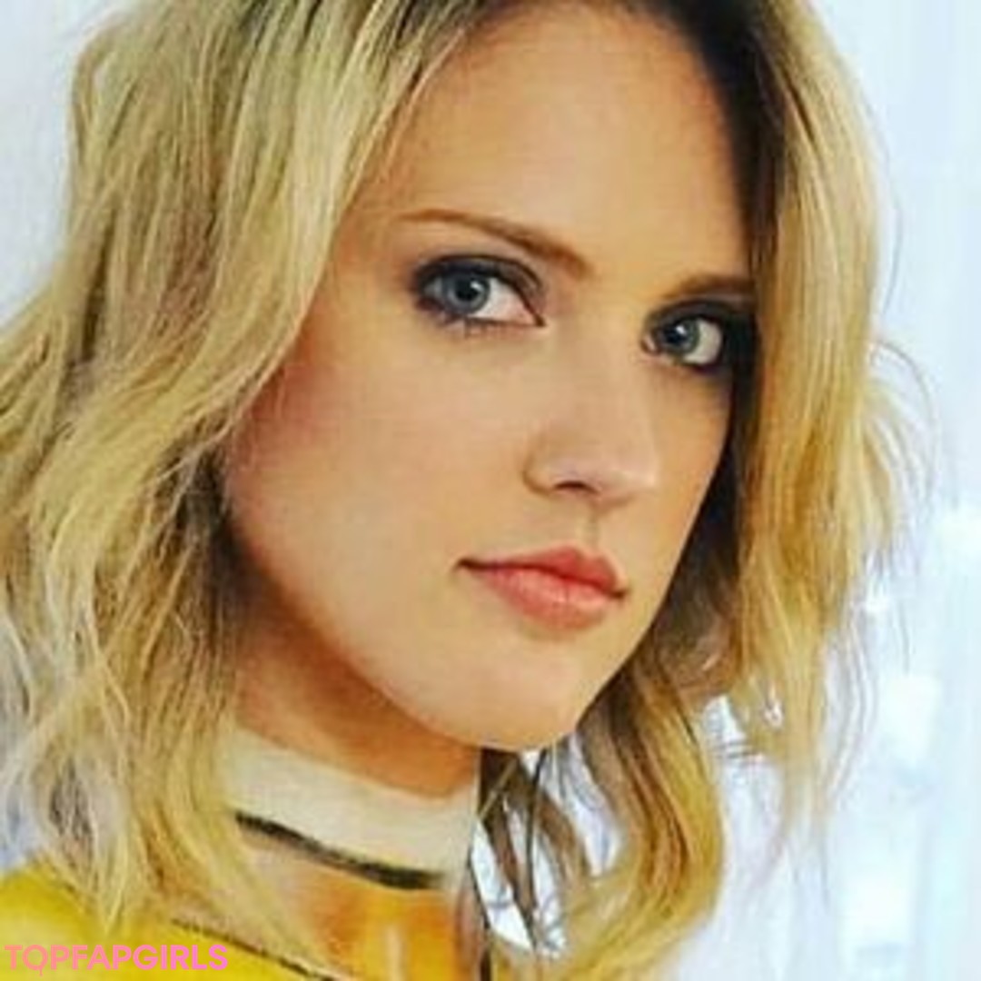 Photo nue de fuite OnlyFans de Ciara Hanna #12 Photo nue de fuite OnlyFans de Ciara Hanna #12