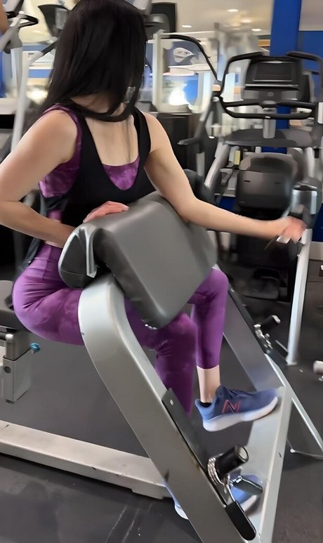 Krysten Ritter