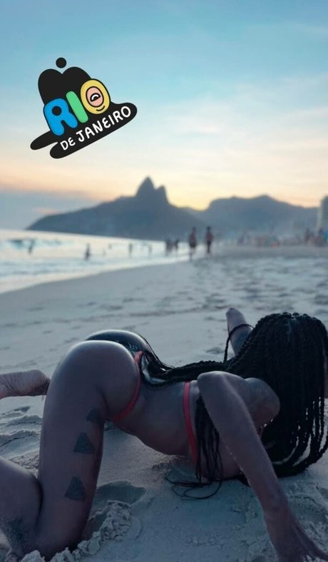 Photo nue de fuite OnlyFans de Ines Brasil