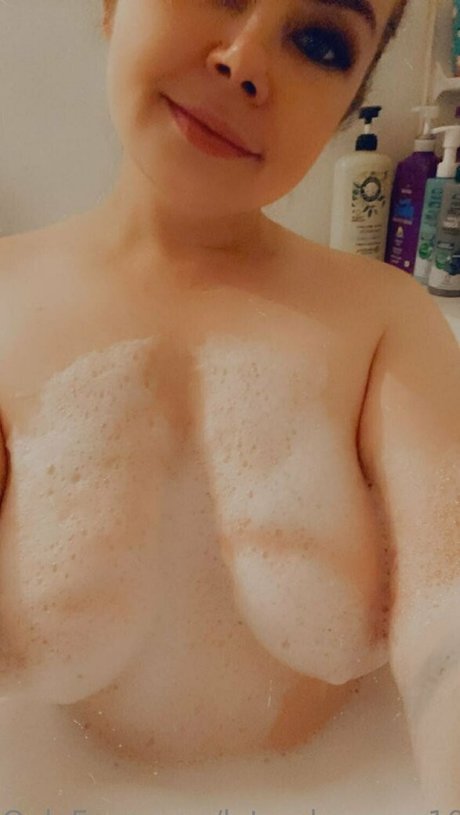 Lovegiantess
