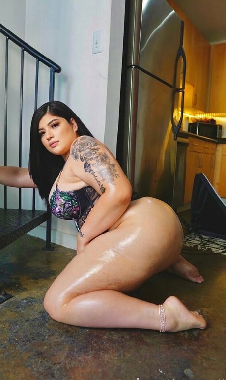 Photo nue de fuite OnlyFans de Iamyummyyamss