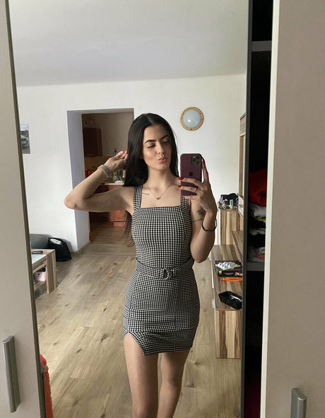 Photo nue de fuite OnlyFans de Juicynicolefree